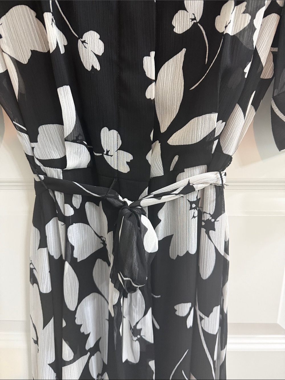 Black & White Floral Shirt Dress - Picture 4 of 7